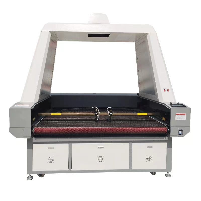 激光布料裁片机在服装行业中有哪些应用？