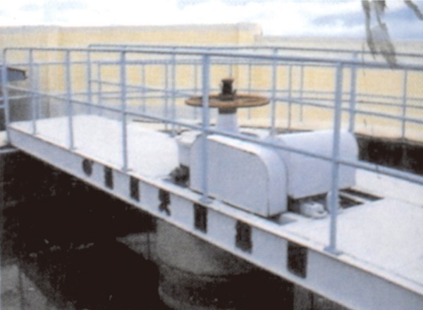 ZXG型悬挂式中心传动刮泥机